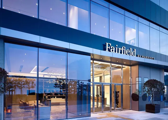 Fairfield By Marriott Songdo Hotel