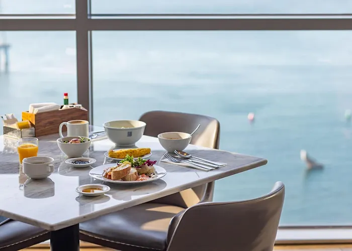 Hotel Fairfield By Marriott Songdo Busan