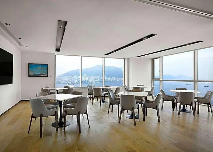 Fairfield By Marriott Songdo Hotel Busan