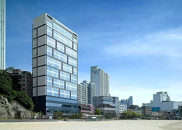 Fairfield By Marriott Songdo 3*